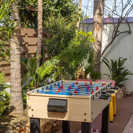 View 9 -fig Tree Bay-jacuzzi-hot Tub