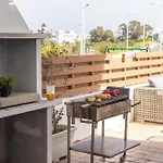 View 9 -fig Tree Bay-jacuzzi-hot Tub *