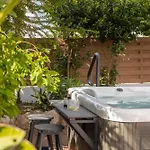 View 9 -fig Tree Bay-jacuzzi-hot Tub * Protaras