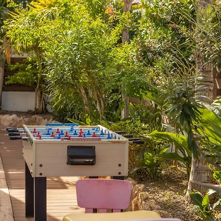 View 9 -fig Tree Bay-jacuzzi-hot Tub *