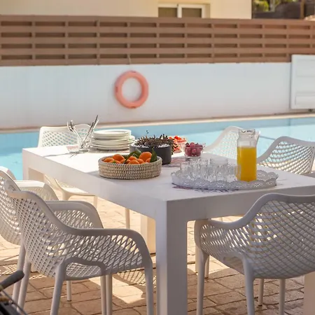 Ferienhaus View 9 -fig Tree Bay-jacuzzi-hot Tub Protaras