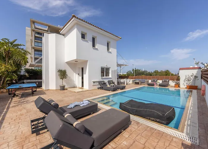 View 9 -fig Tree Bay-jacuzzi-hot Tub 度假居 *